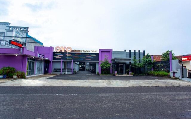 OYO 3042 Griya Karangsalam Indah