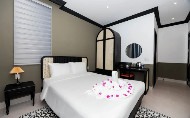 Sunset Bay Retreat Hotel