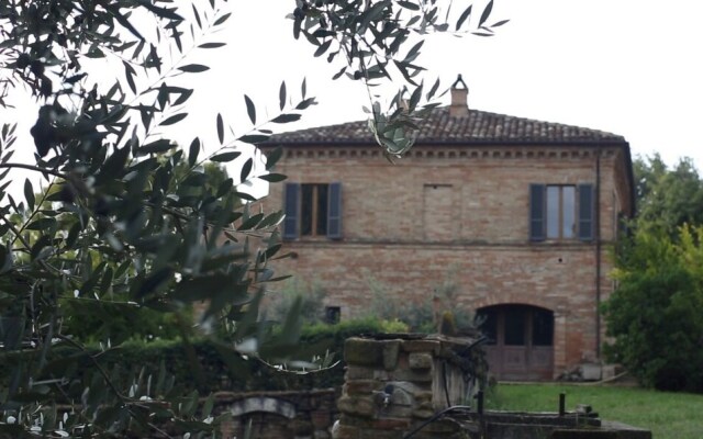 Borgo Acque Romane