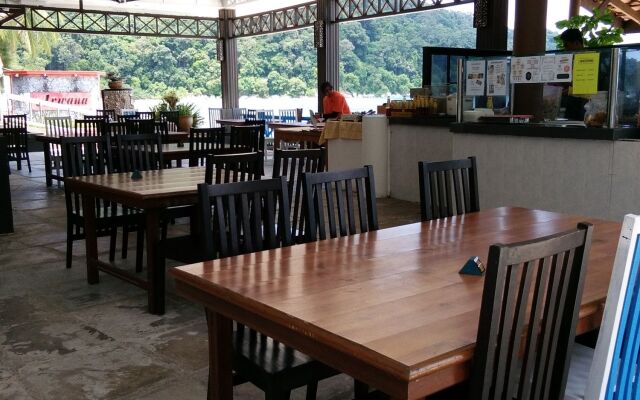 Arwana Perhentian Eco & Beach Resort