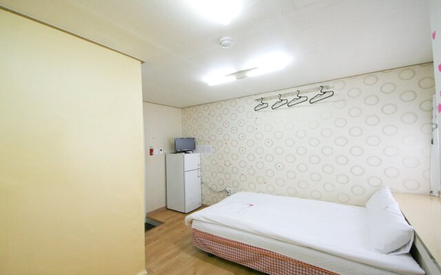 Guesthouse Myeongdong 1