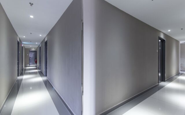 Hotel 99 - Kelana Jaya