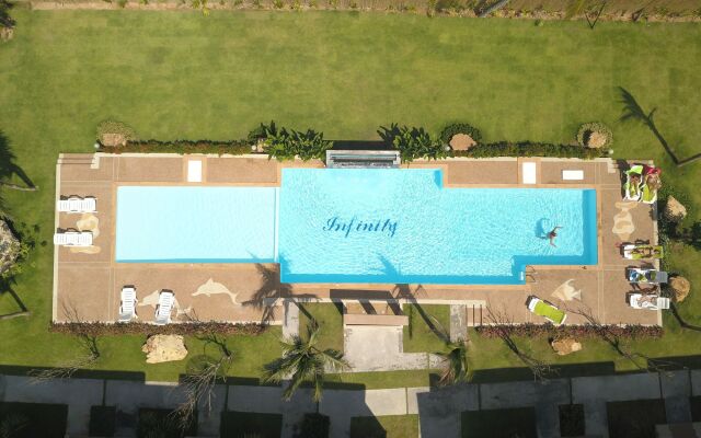 Lanta Infinity Resort