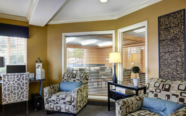 Suburban Studios Sterling - Washington Dulles