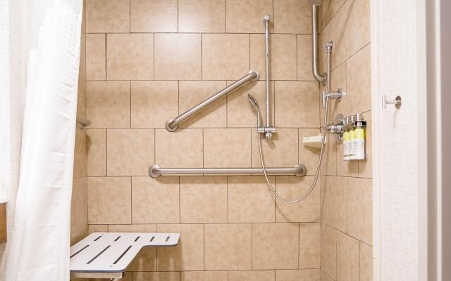 Holiday Inn Express & Suites Knoxville-Farragut by IHG