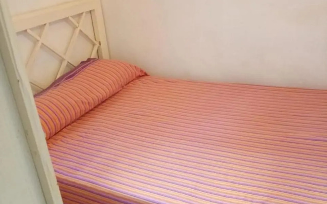 Casita en la calle Tablada de 2 dormitorios