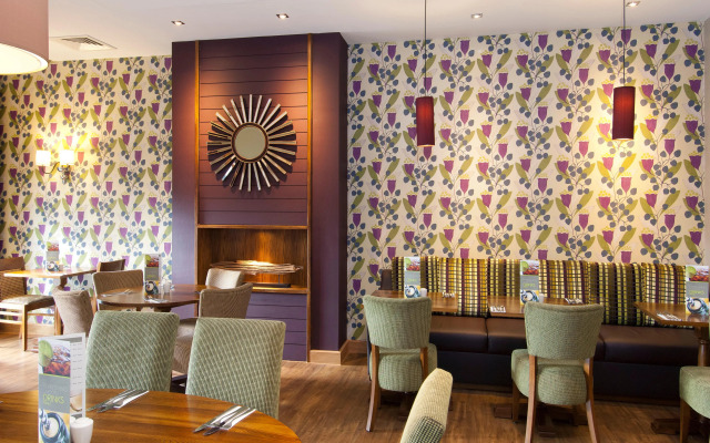 Premier Inn Manchester City Centre Piccadilly