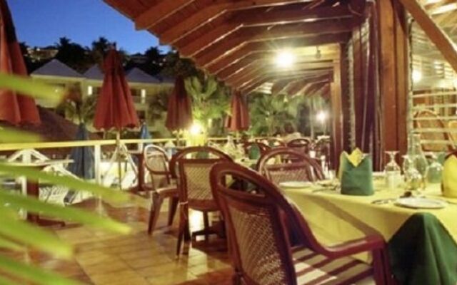 Frigate Bay Resort