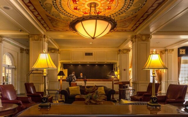 Warwick Melrose Dallas