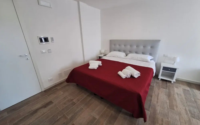 Room-double Bedroom With Double bed