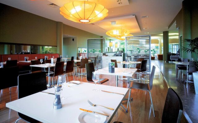 ibis Melbourne Glen Waverley