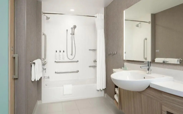 SpringHill Suites Roanoke North