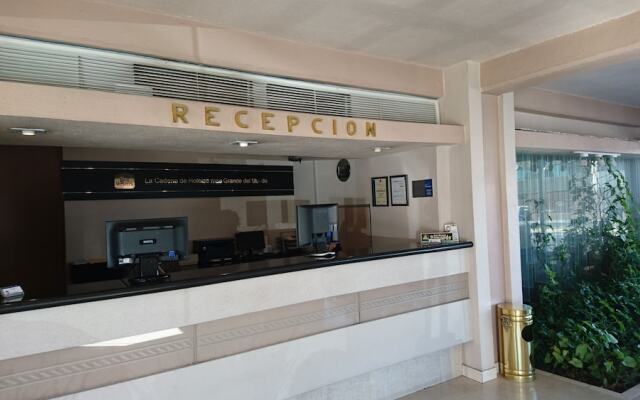 Hm Mirador (Ex Mirador Hotel)