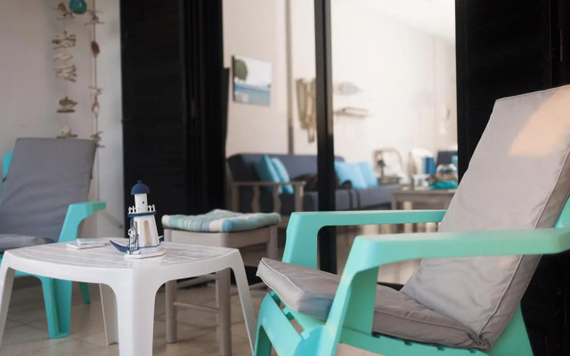 Annita Court Block B, Apt6