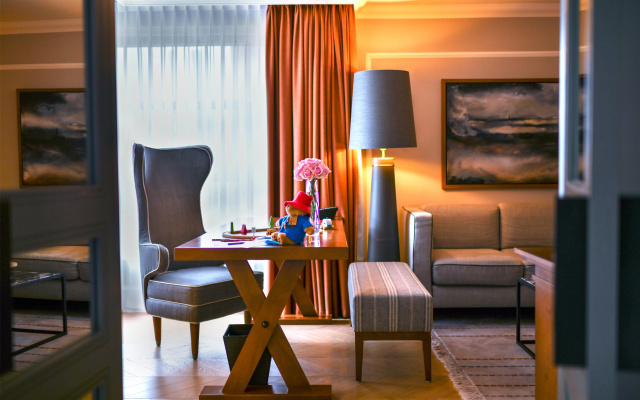 Hyatt Regency London The Churchill - Image 7
