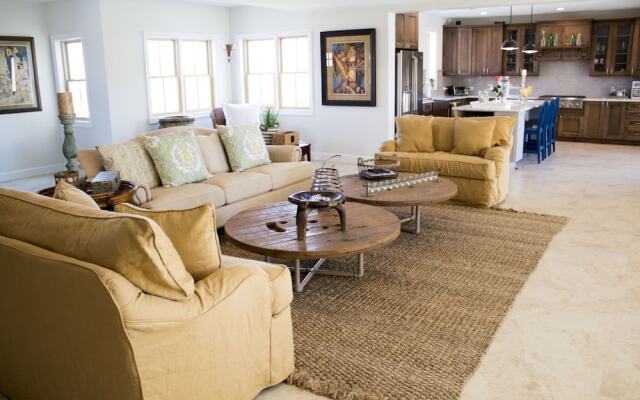 Tierra del Sol Luxury Estate
