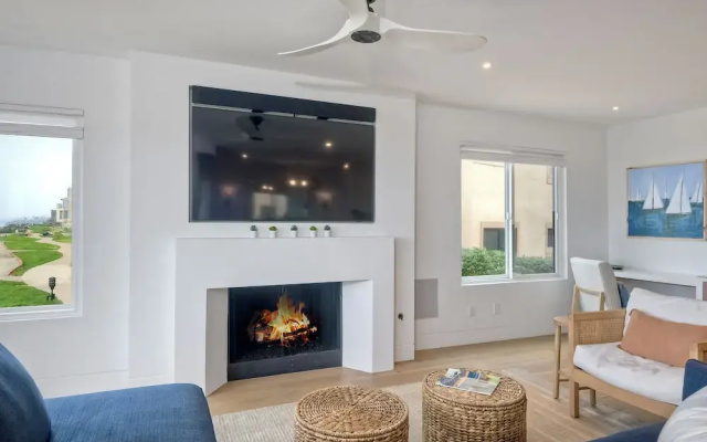 597 S Sierra Avenue - Unit 69