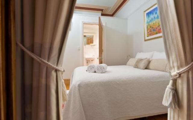 Annie's Victorian Terrace Accommodation Fremantle