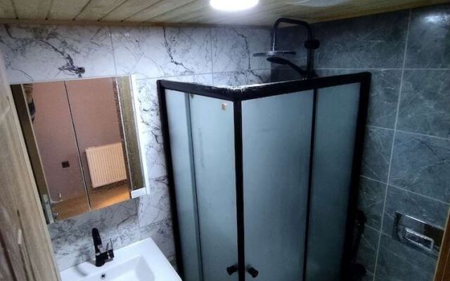 Aderfia Suite Hotel