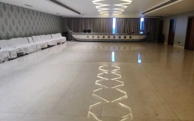 Motel Bilaspur City