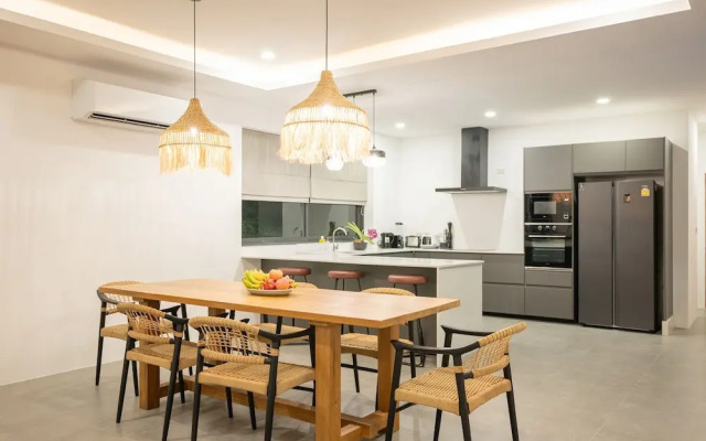 Modern 3 Bedroom Villa - KBR16