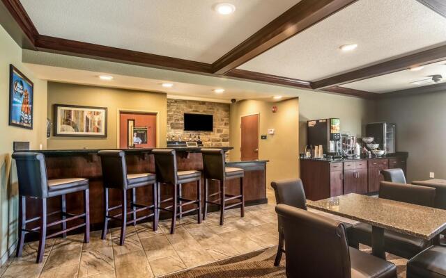 Cobblestone Inn & Suites - Lakin