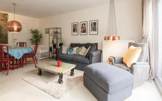 Apartment With Large Terrace in Mariakerke