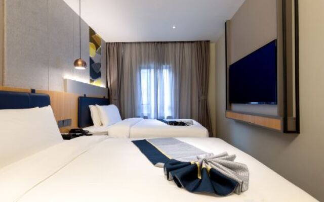 Homeinn Selected Hotel (Shenzhen Huaqiangbei Yannan Subway Entrance)