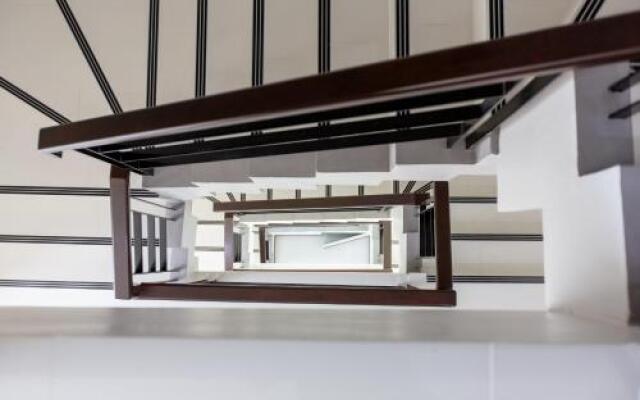 Thongchen Residence