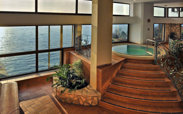 Grand Hotel Adriatic I