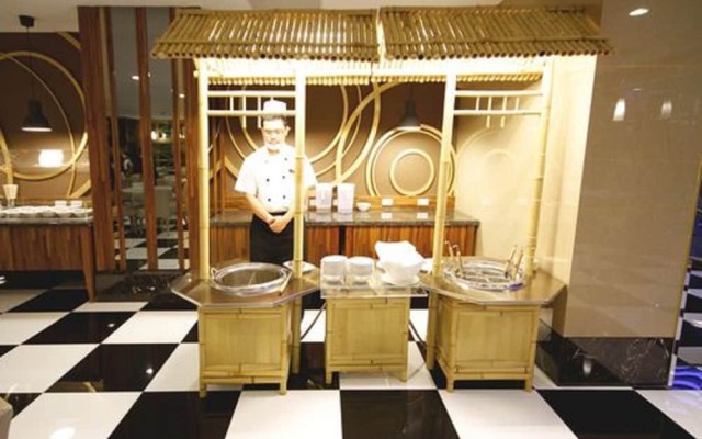 Kindness Hotel - Kaohsiung Station Front Hall