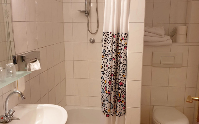 Rasthaus Hotel Schackendorf