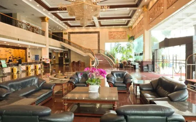 Gladden Hotel