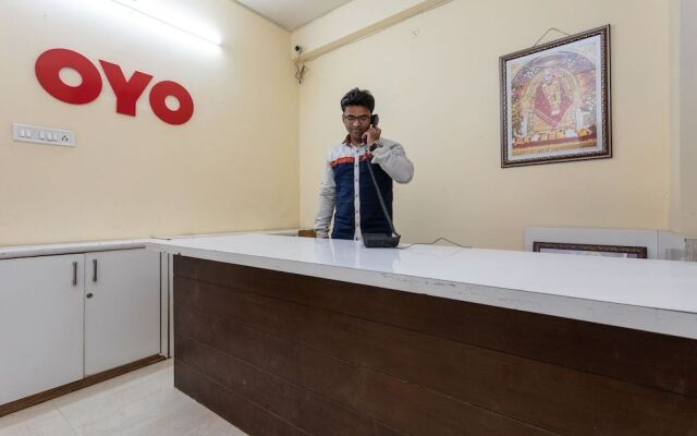 OYO 30478 Hotel 24X7