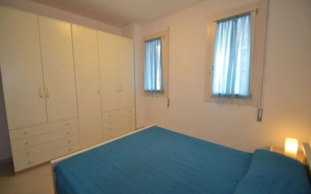 Modern Flat Near Center and Beach - Beahost