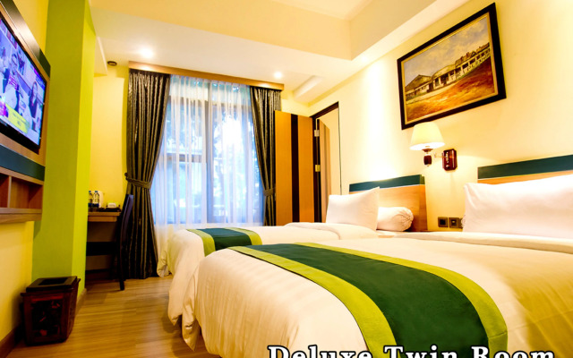 Green Batara Hotel