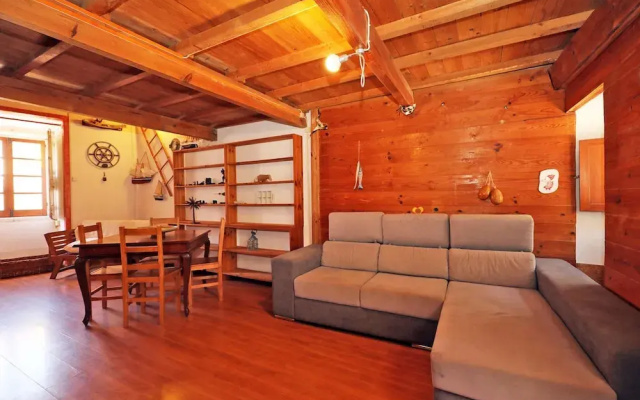 B10 - Rua do Canal 2 Bed Apartment