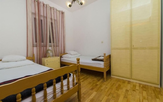 Apartments Nada
