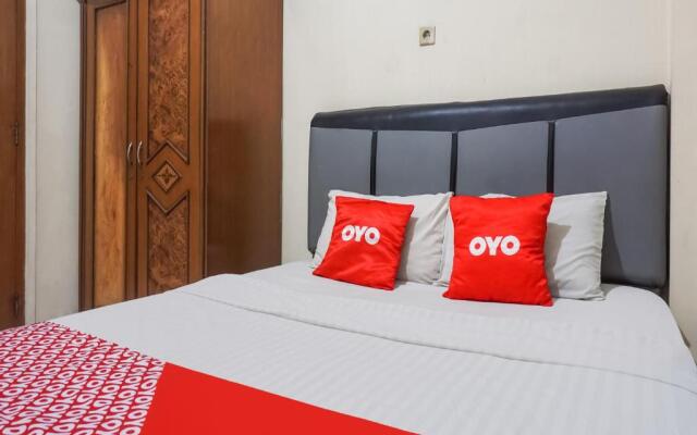 OYO 91145 G Residence