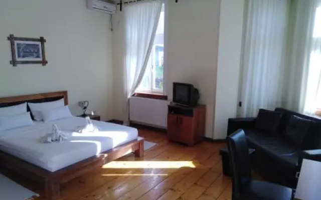 Guest House Vila Devedžić