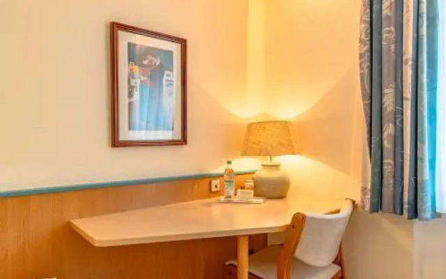 Parkhotel Crombach