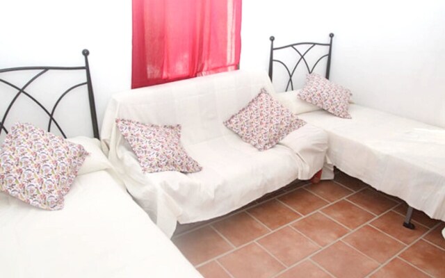 House With 5 Bedrooms in Aroche, Huelva, With Wonderful Mountain View,