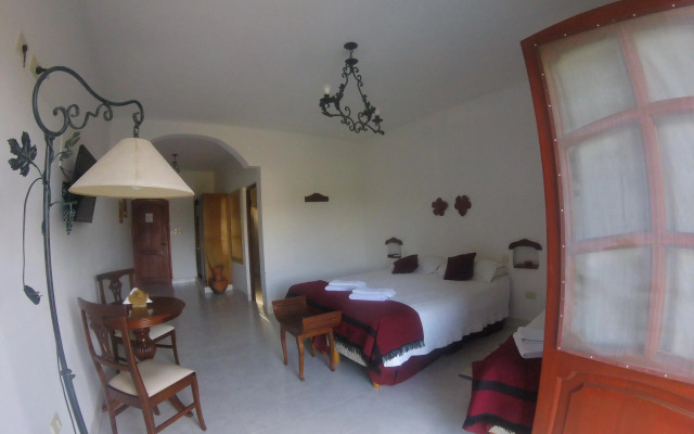 Hotel Portal del Santo