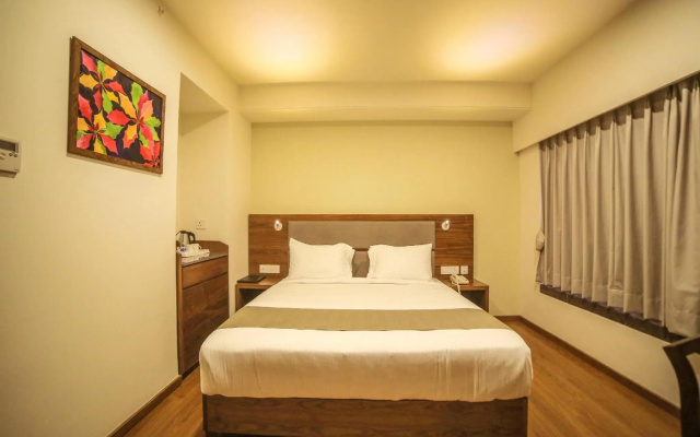 The Basil Park – Guest Rooms – Bhavnagar