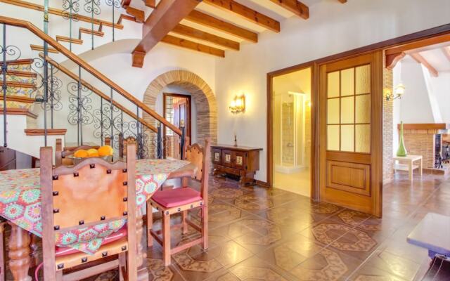 Villa Alfatares