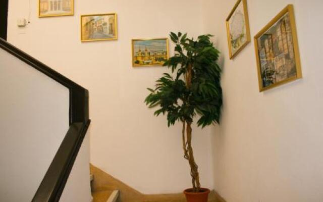 Xanthis Hostel Nicosia City Centre