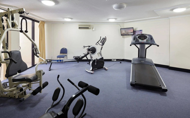 West End Central Apartments