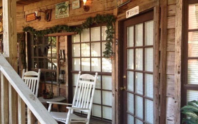Lone Star Bed and Bath