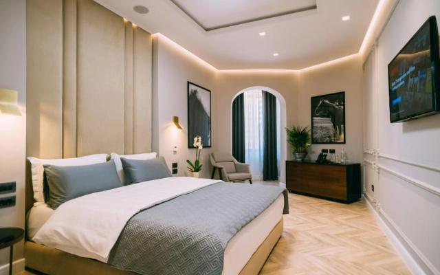 Hotel Stela Center