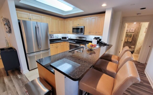 2307 Royale Palms 3 Bedroom Condo